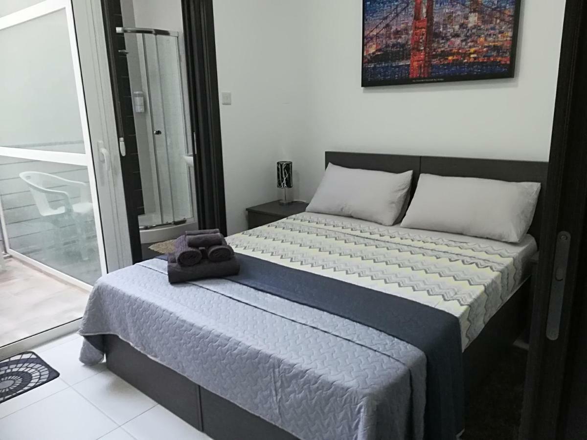 Nice And Cosy Apartment Close To Seafront 斯利马 外观 照片